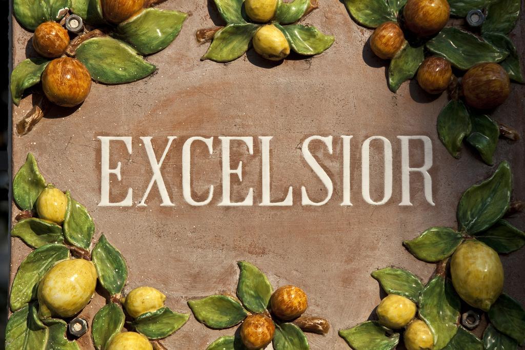 Excelsior Belvedere Hotel & Spa イスキア島 エクステリア 写真
